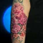 Tatuaż realistyczny black and grey